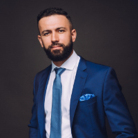 Arsen Sarapinian Lawyer